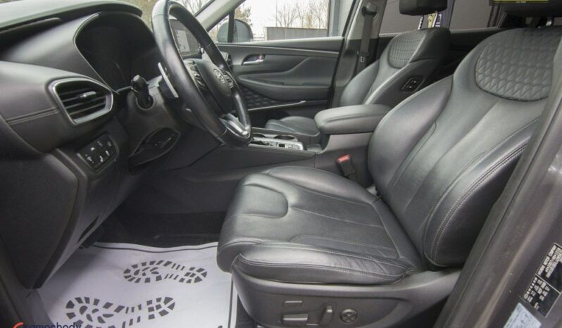 HYUNDAI Santa Fe | 4×4 (doł. automatycznie) | Automatyczna | 185 KM | Szary full
