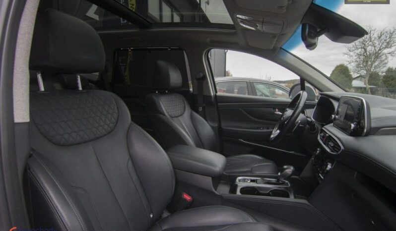 HYUNDAI Santa Fe | 4×4 (doł. automatycznie) | Automatyczna | 185 KM | Szary full