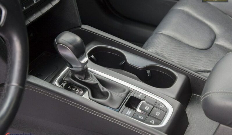 HYUNDAI Santa Fe | 4×4 (doł. automatycznie) | Automatyczna | 185 KM | Szary full