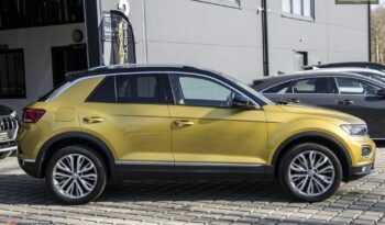 VOLKSWAGEN T-Roc  | FWD (przód) | Automatyczna | 150 KM | Złoty full