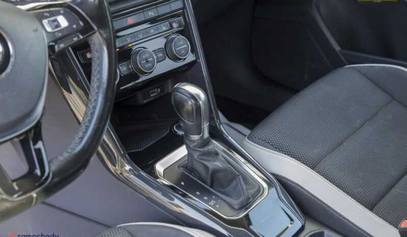 VOLKSWAGEN T-Roc  | FWD (przód) | Automatyczna | 150 KM | Złoty full