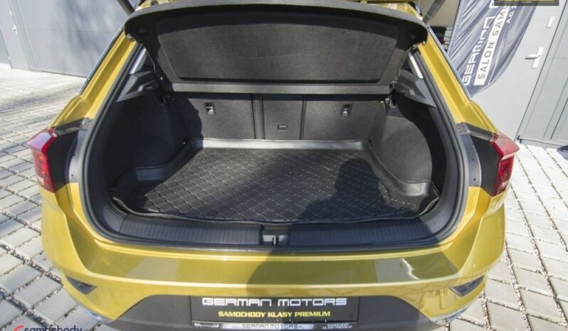 VOLKSWAGEN T-Roc  | FWD (przód) | Automatyczna | 150 KM | Złoty full