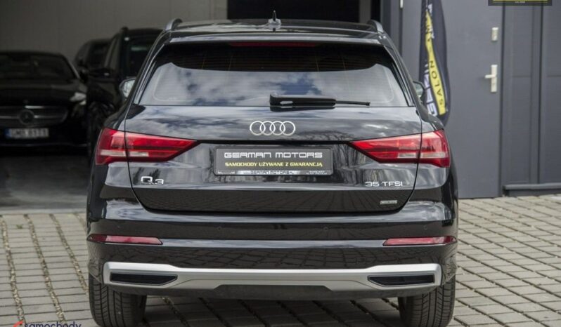 AUDI Q3  | FWD (przód) | Automatyczna | 150 KM | Czarny full