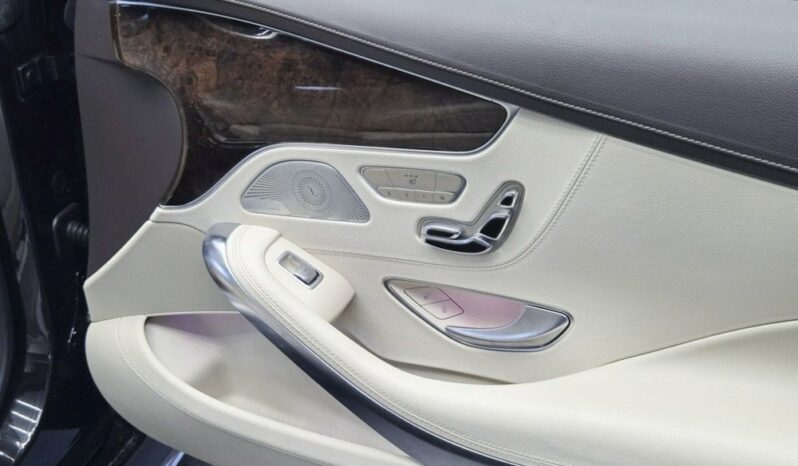 MERCEDES-BENZ Klasa S | 4×4 (stały) | Automatyczna | 367 KM | Czarny full