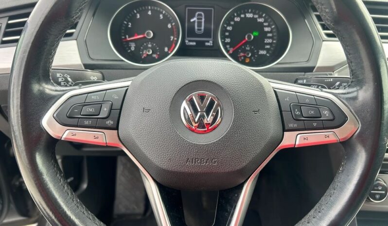 VOLKSWAGEN Passat  | FWD (przód) | Automatyczna | 150 KM | Szary full