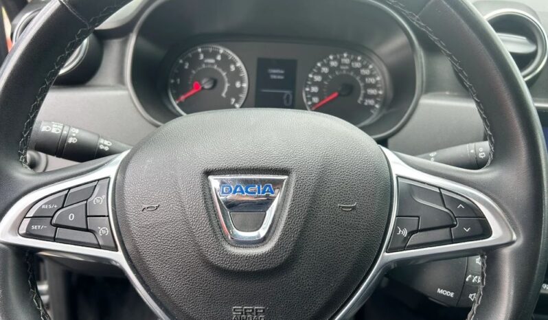 DACIA Duster  | 4×4 (doł. ręcznie) | Manualna | 115 KM | Srebrny full