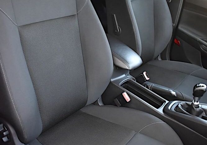 FORD Focus  | FWD (przód) | Manualna | 120 KM | Inny kolor full