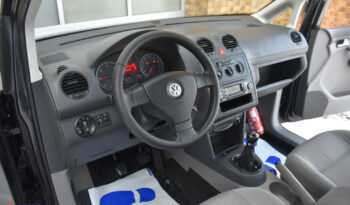VOLKSWAGEN Caddy | FWD (przód) | Manualna | 75 KM | Czarny full