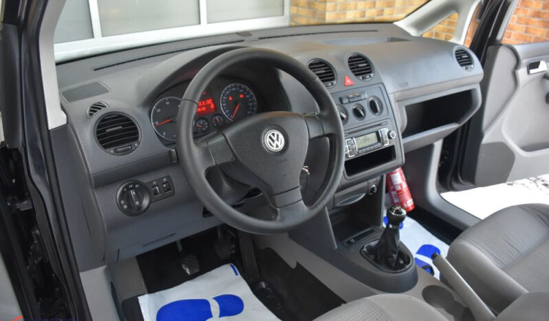 VOLKSWAGEN Caddy | FWD (przód) | Manualna | 75 KM | Czarny full