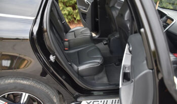 VOLVO XC 60 | FWD (przód) | Automatyczna | 150 KM | Czarny full