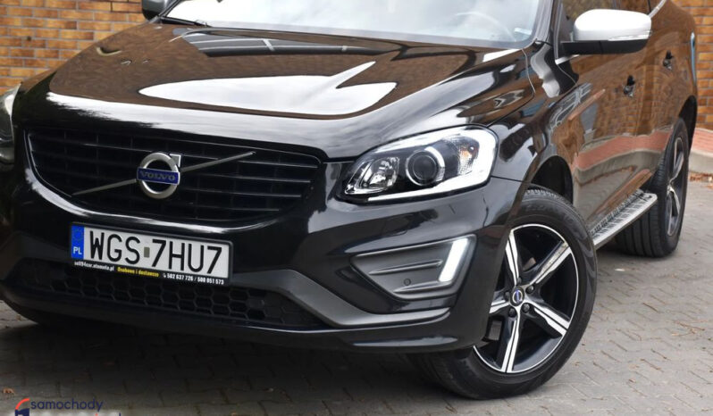 VOLVO XC 60 | FWD (przód) | Automatyczna | 150 KM | Czarny full