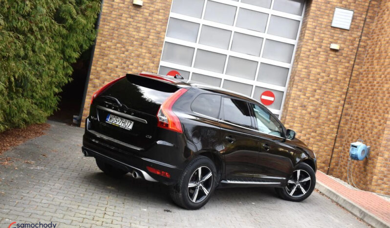 VOLVO XC 60 | FWD (przód) | Automatyczna | 150 KM | Czarny full