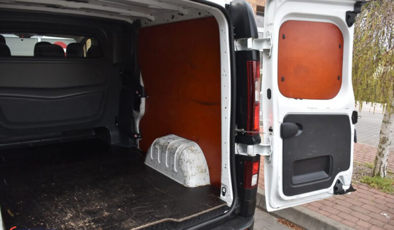 RENAULT Trafic  | FWD (przód) | Manualna | 95 KM | Biały full