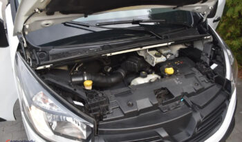 RENAULT Trafic  | FWD (przód) | Manualna | 95 KM | Biały full