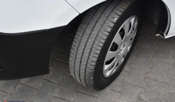 RENAULT Trafic  | FWD (przód) | Manualna | 95 KM | Biały full