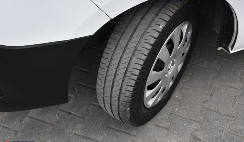 RENAULT Trafic  | FWD (przód) | Manualna | 95 KM | Biały full