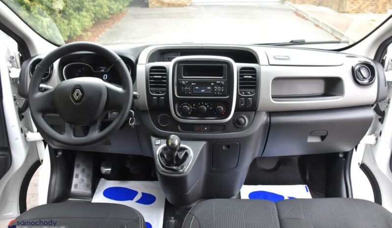 RENAULT Trafic  | FWD (przód) | Manualna | 95 KM | Biały full
