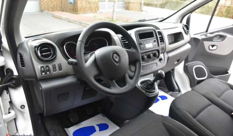 RENAULT Trafic  | FWD (przód) | Manualna | 95 KM | Biały full