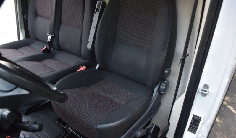 PEUGEOT Boxer | FWD (przód) | Manualna | 110 KM | Biały full