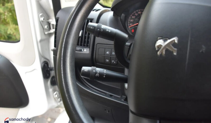 PEUGEOT Boxer | FWD (przód) | Manualna | 110 KM | Biały full