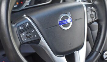 VOLVO V40  | FWD (przód) | Manualna | 120 KM | Czarny full