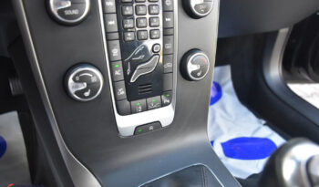 VOLVO V40  | FWD (przód) | Manualna | 120 KM | Czarny full