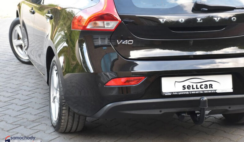 VOLVO V40  | FWD (przód) | Manualna | 120 KM | Czarny full