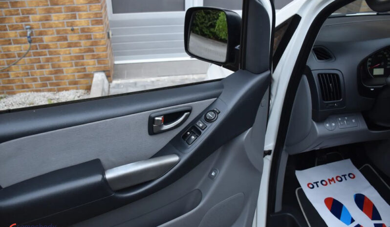 HYUNDAI H-1  | RWD (tył) | Manualna | 170 KM | Biały full