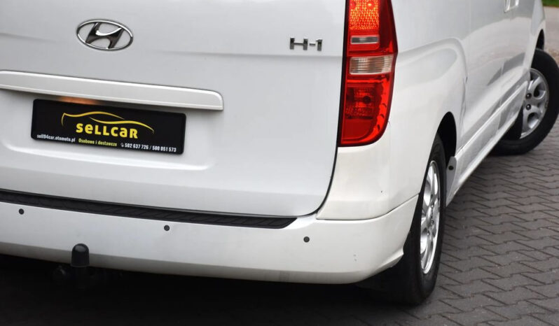 HYUNDAI H-1  | RWD (tył) | Manualna | 170 KM | Biały full