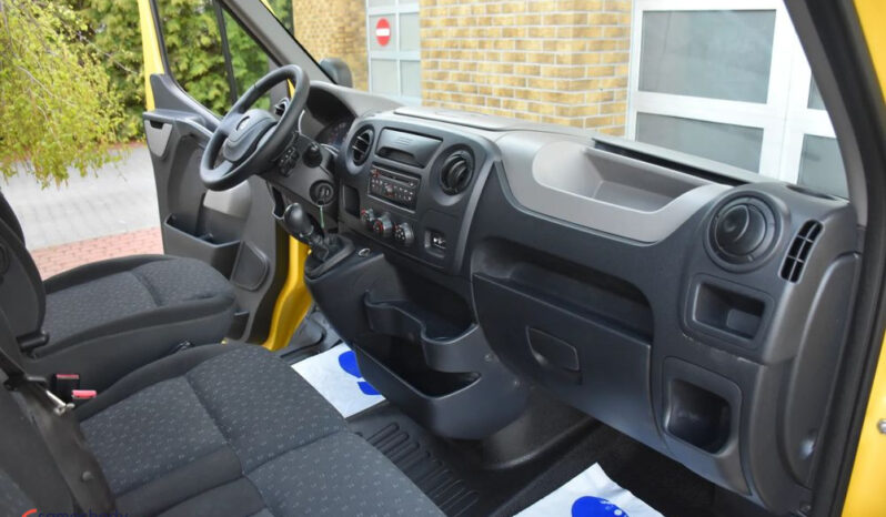 OPEL Movano | FWD (przód) | Manualna | 146 KM | Żółty full