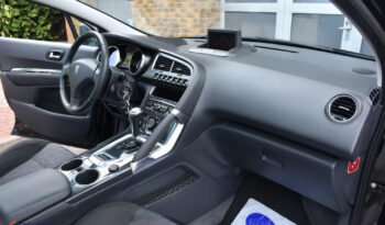 PEUGEOT 3008  | FWD (przód) | Automatyczna | 156 KM | Czarny full