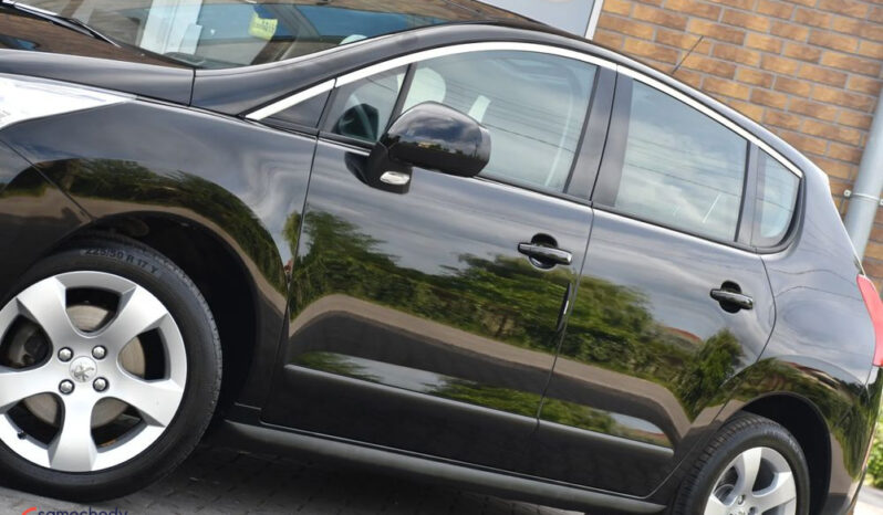 PEUGEOT 3008  | FWD (przód) | Automatyczna | 156 KM | Czarny full