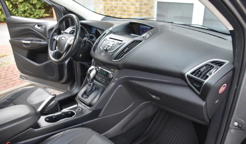 FORD Kuga  | 4×4 (doł. automatycznie) | Automatyczna | 136 KM | Szary full