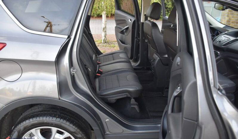 FORD Kuga  | 4×4 (doł. automatycznie) | Automatyczna | 136 KM | Szary full
