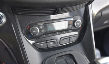 FORD Kuga  | 4×4 (doł. automatycznie) | Automatyczna | 136 KM | Szary full