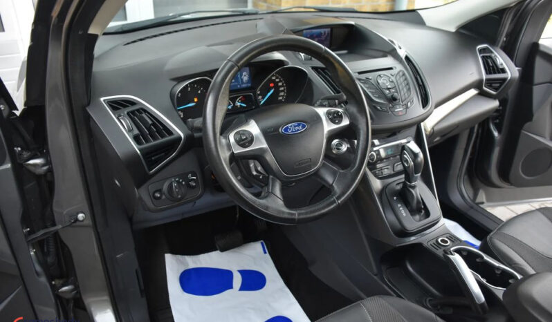 FORD Kuga  | 4×4 (doł. automatycznie) | Automatyczna | 136 KM | Szary full