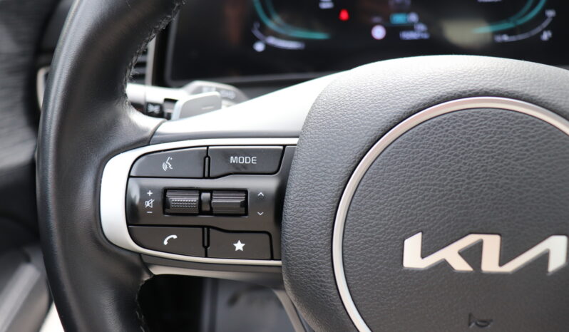 KIA Sportage  | 2023 | 136 KM | 1598cm3 | Zielony full