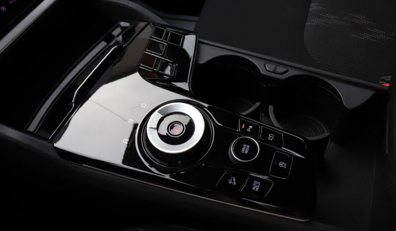 KIA Sportage  | 2023 | 136 KM | 1598cm3 | Zielony full