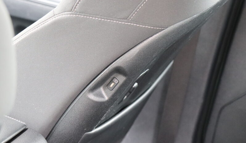 KIA Sportage  | 2023 | 136 KM | 1598cm3 | Zielony full