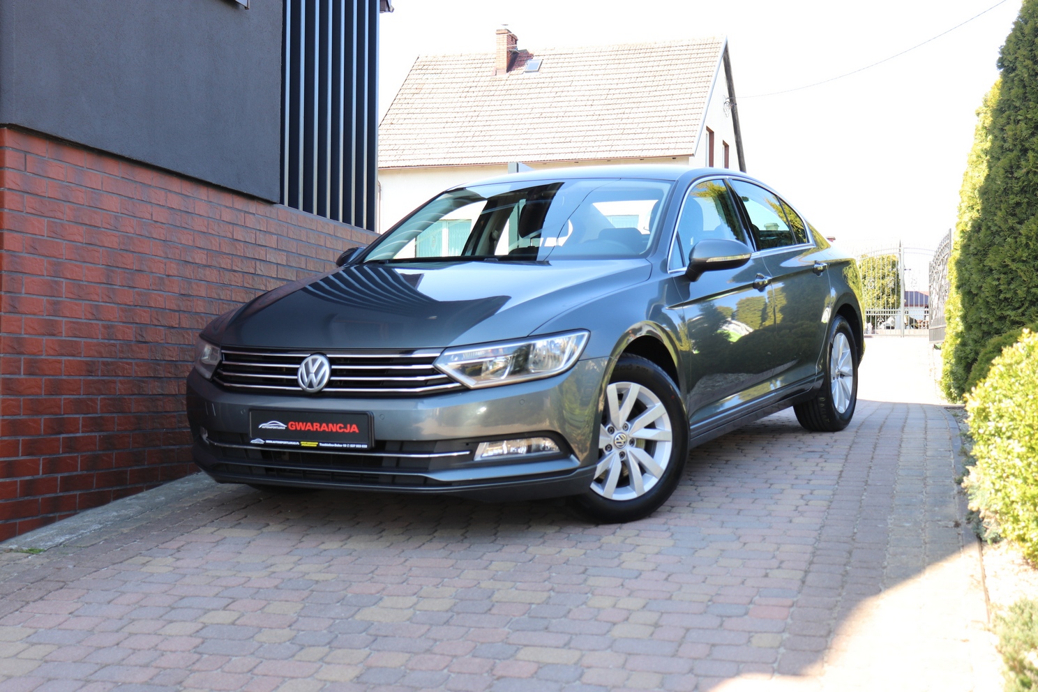 Volkswagen Passat  | 2015 | 125 Km | 1395Cm3 | Szary