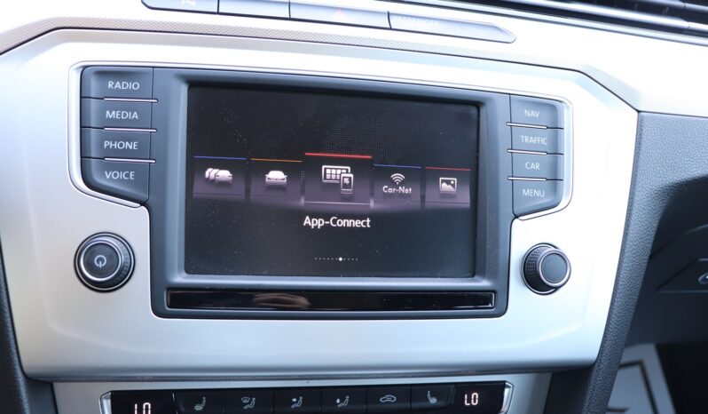 VOLKSWAGEN Passat  | 2015 | 125 KM | 1395cm3 | Szary full