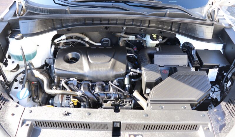 HYUNDAI Tucson  | 2020 | 132 KM | 1591cm3 | Biały full