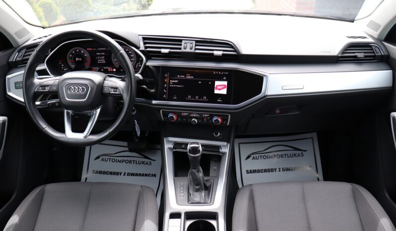 AUDI Q3  | 2022 | 150 KM | 1498cm3 | Czarny full