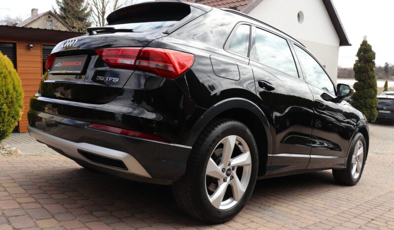 AUDI Q3  | 2022 | 150 KM | 1498cm3 | Czarny full