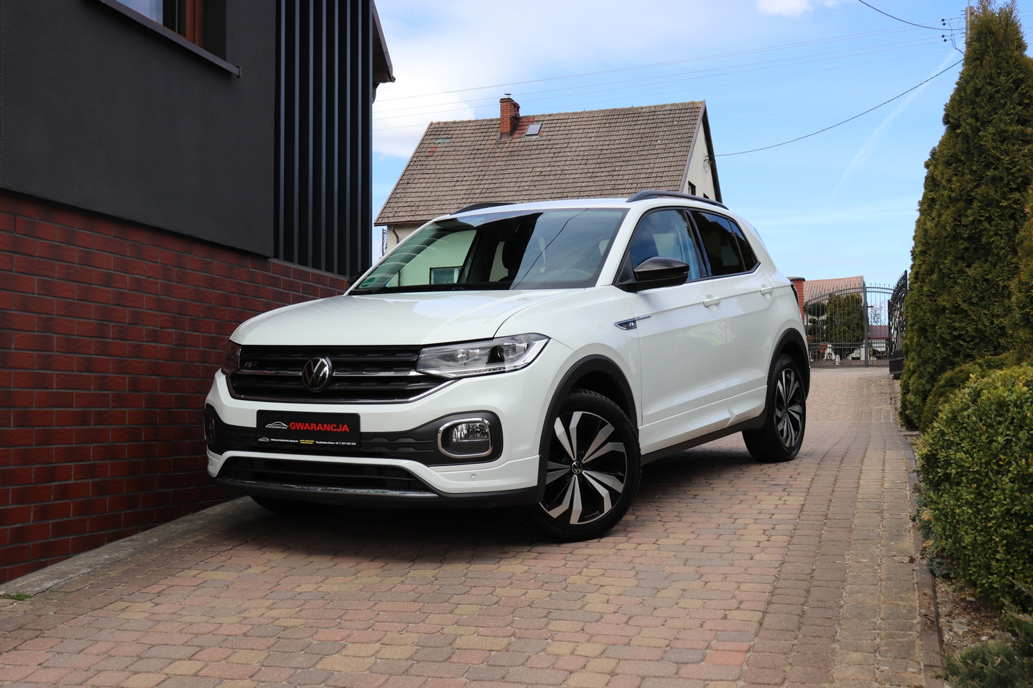 Volkswagen T-Cross  | 2020 | 95 Km | 999Cm3 | Beżowy