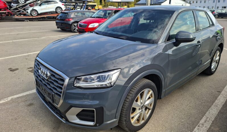 AUDI Q2  | 2017 | 150 KM | 1395cm3 | Szary full