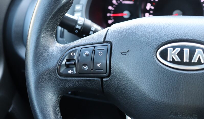 KIA Sportage  | 2012 | 115 KM | 1685cm3 | Szary full