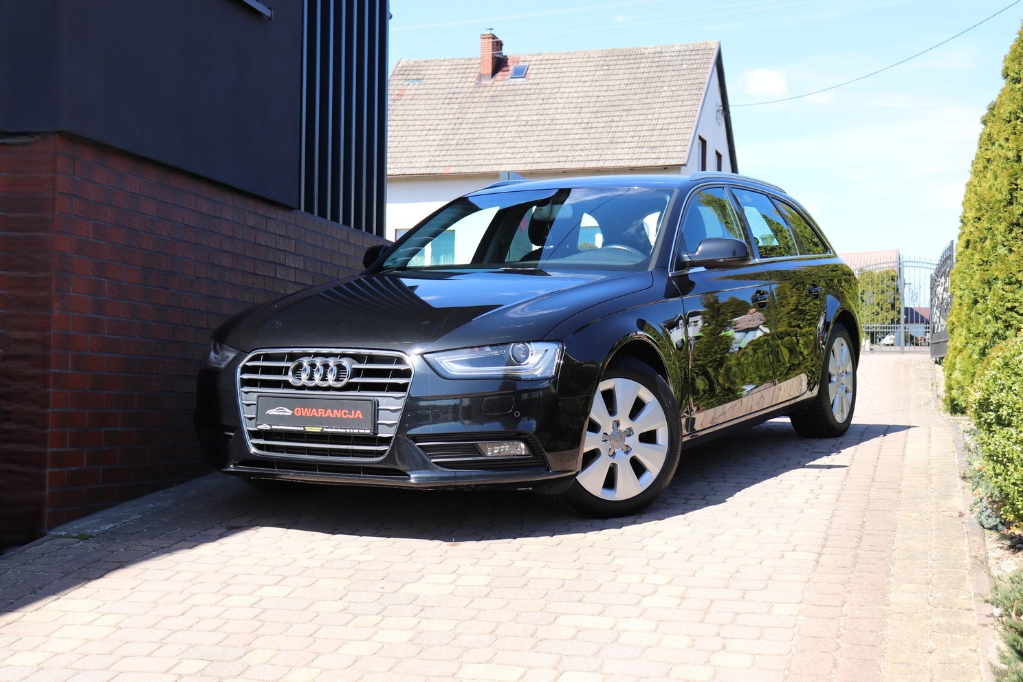 Audi A4  | 2014 | 150 Km | 1968Cm3 | Czarny