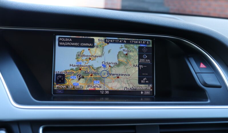 AUDI A4  | 2014 | 150 KM | 1968cm3 | Czarny full