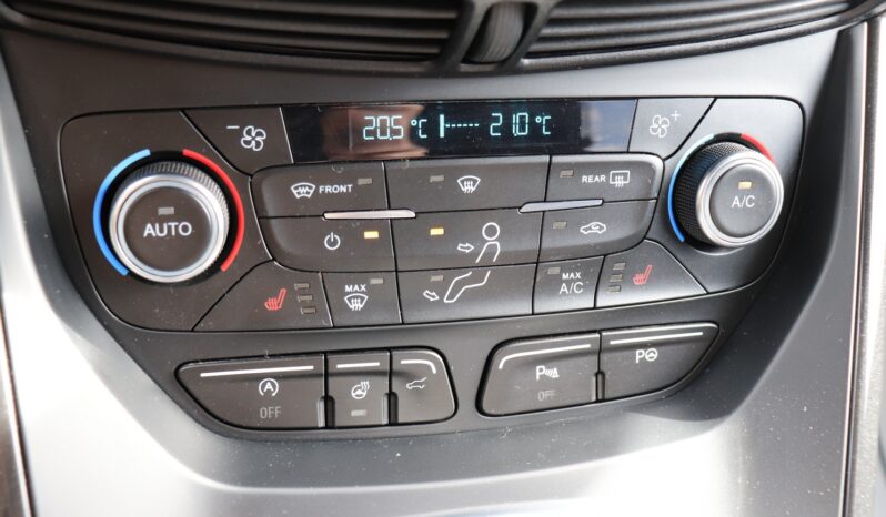 FORD Kuga  | 2019 | 180 KM | 1997cm3 | Biały full